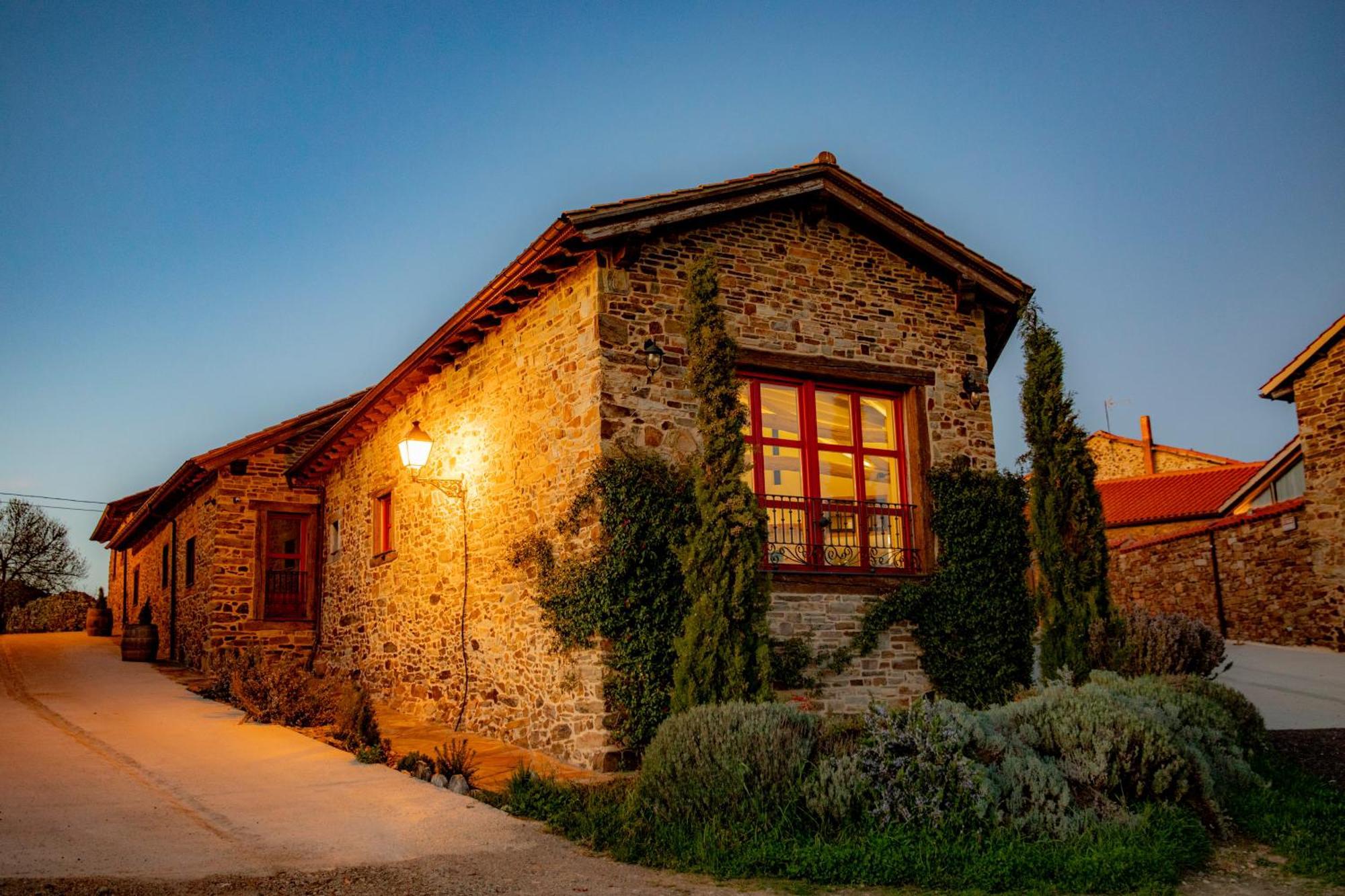 Via Avis Konuk evi Santa Catalina de Somoza Dış mekan fotoğraf