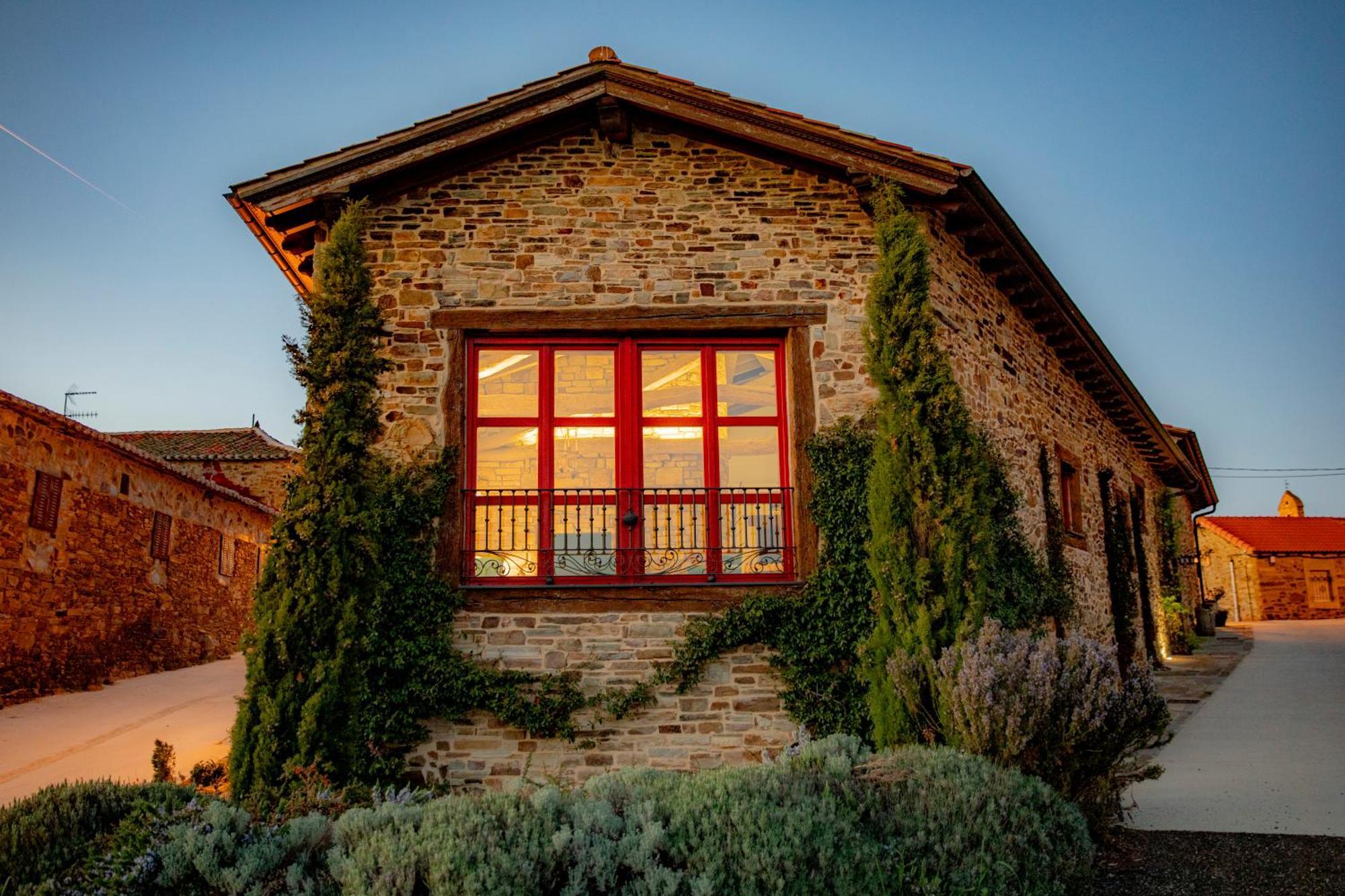 Via Avis Konuk evi Santa Catalina de Somoza Dış mekan fotoğraf